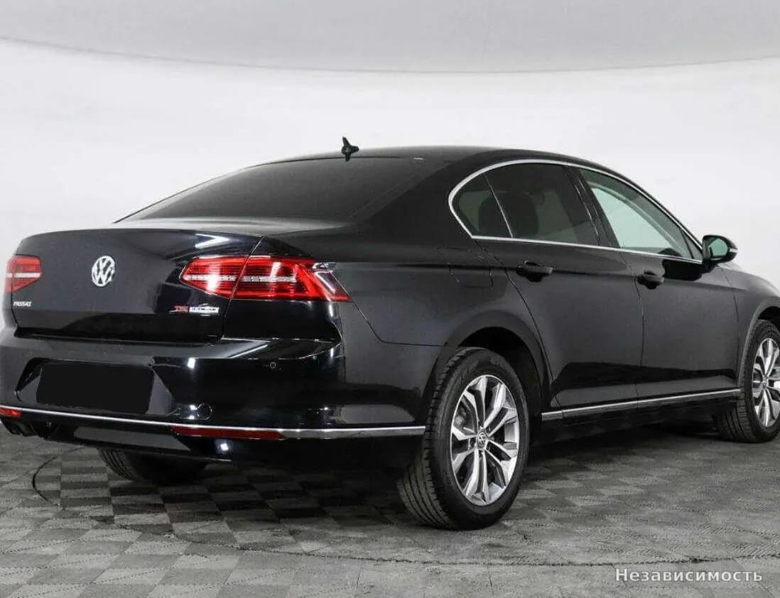 Volkswagen Passat 2016 с пробегом — фото 4