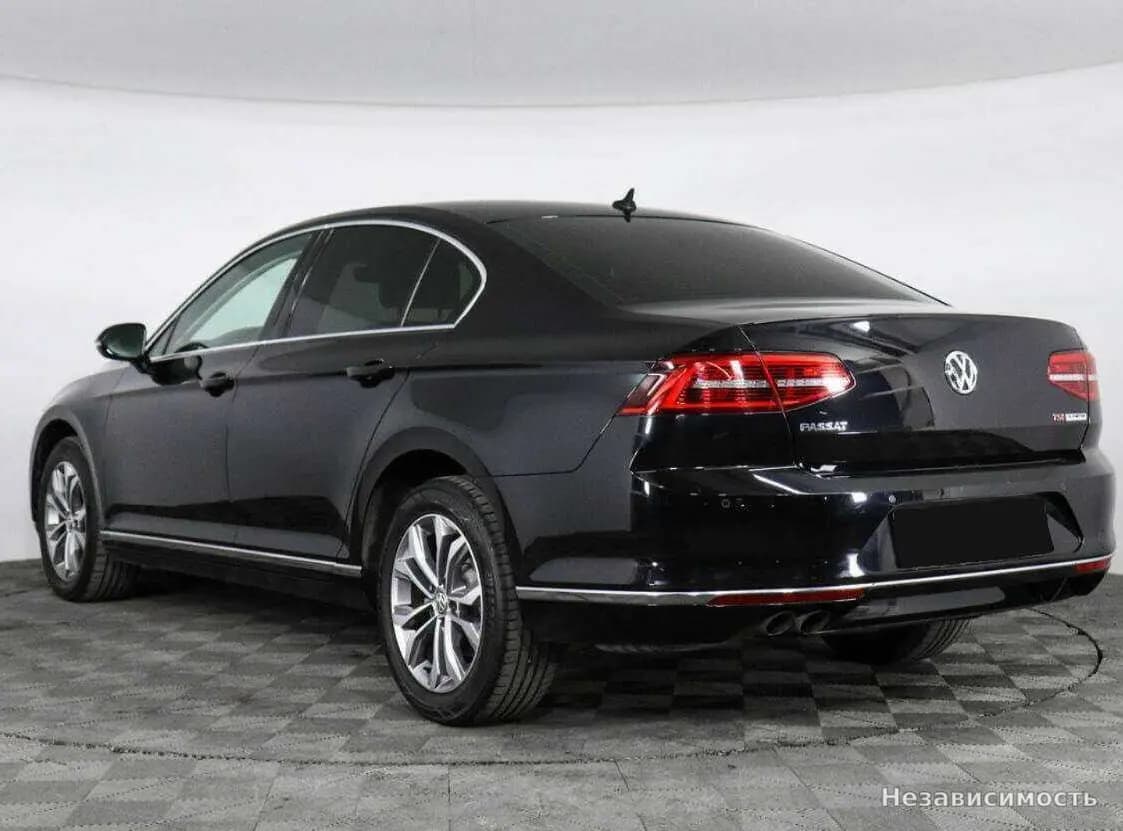Volkswagen Passat 2016 с пробегом — фото 6