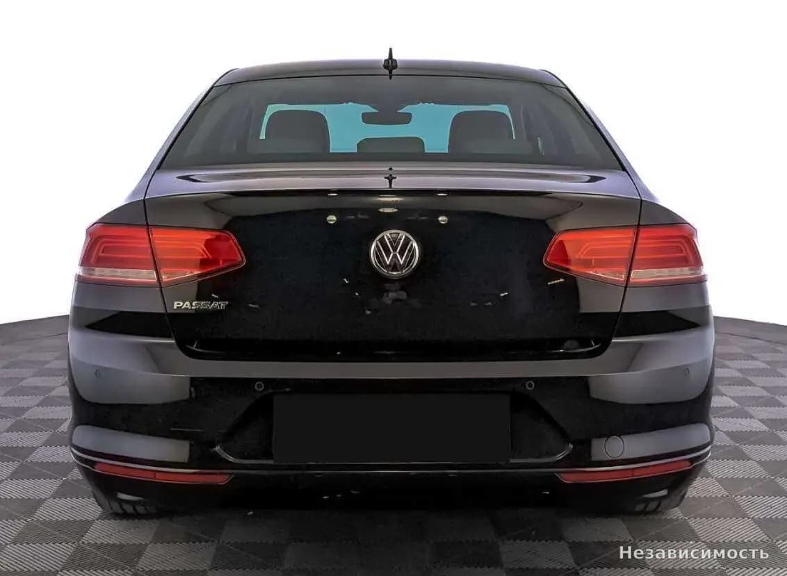 Volkswagen Passat 2018 с пробегом — фото 6