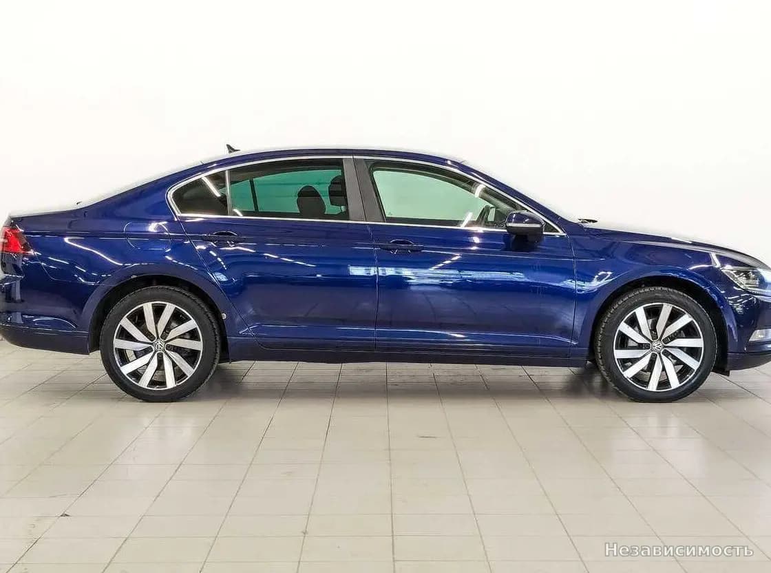 Volkswagen Passat 2019 с пробегом — фото 4