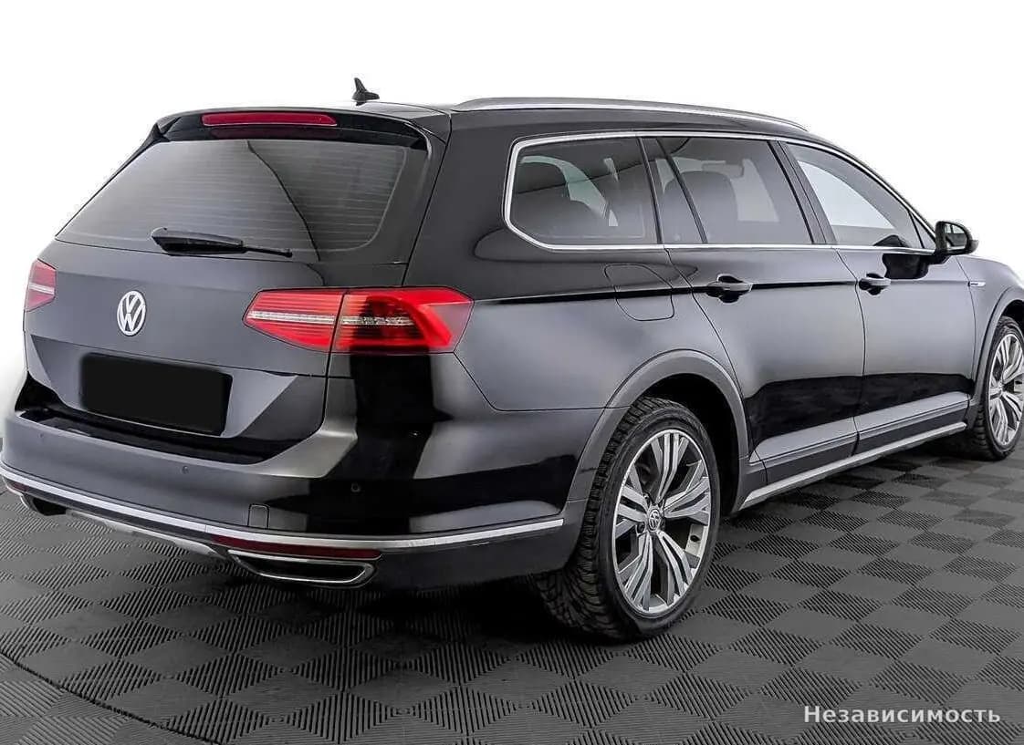 Volkswagen Passat 2018 с пробегом — фото 5