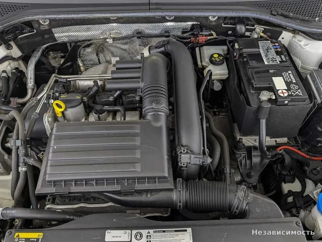 Volkswagen Passat 2019 с пробегом — фото 9