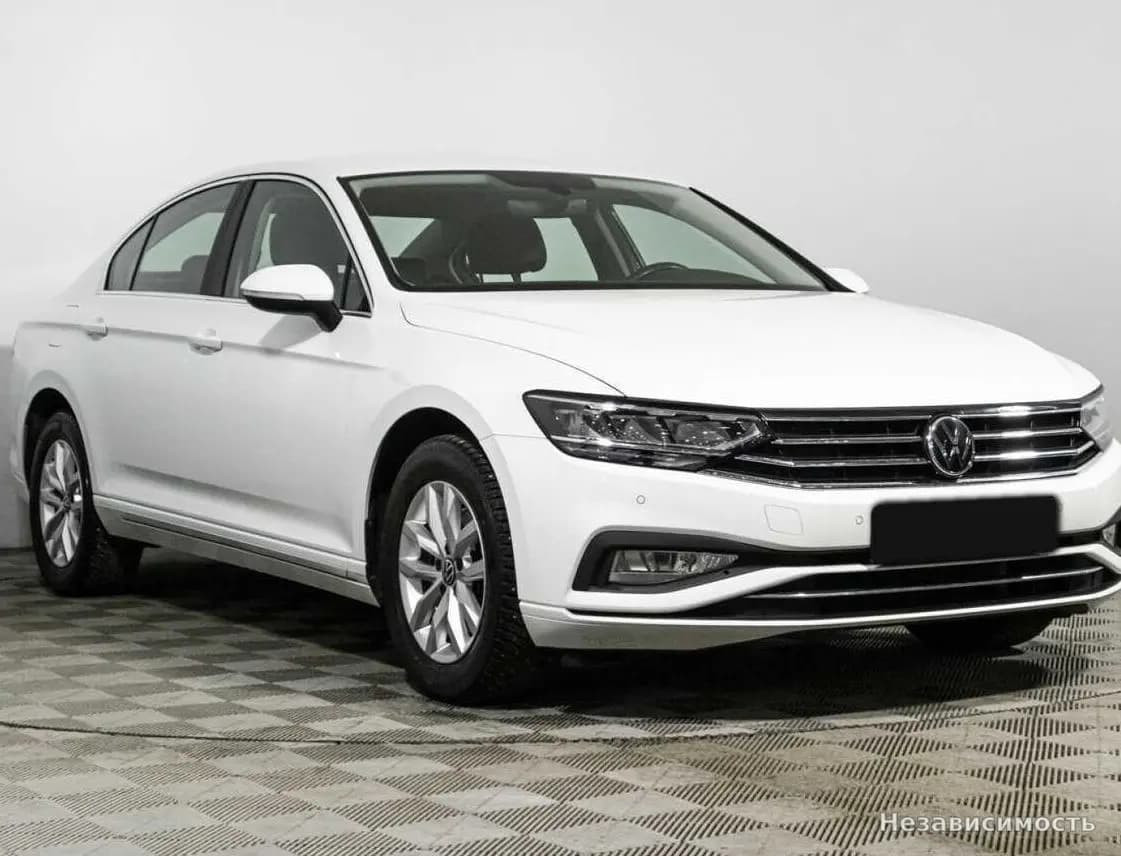 Volkswagen Passat 2020 с пробегом — фото 3