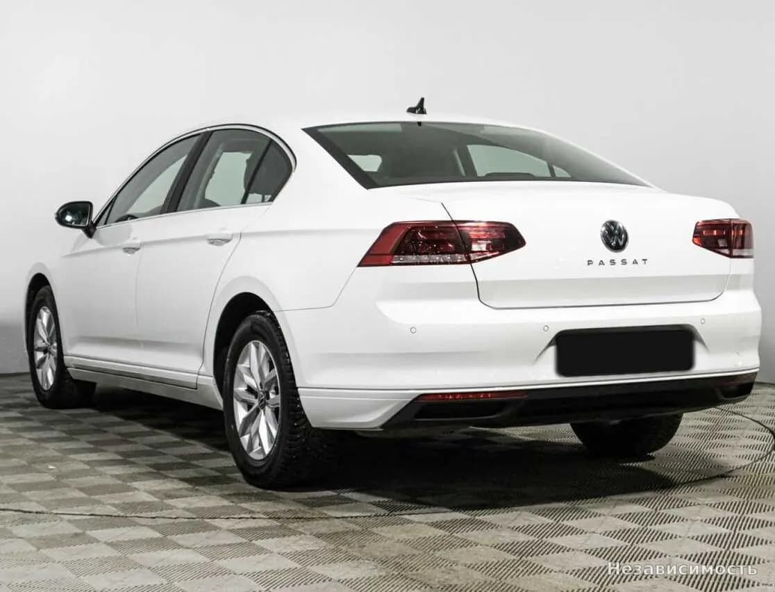 Volkswagen Passat 2020 с пробегом — фото 7