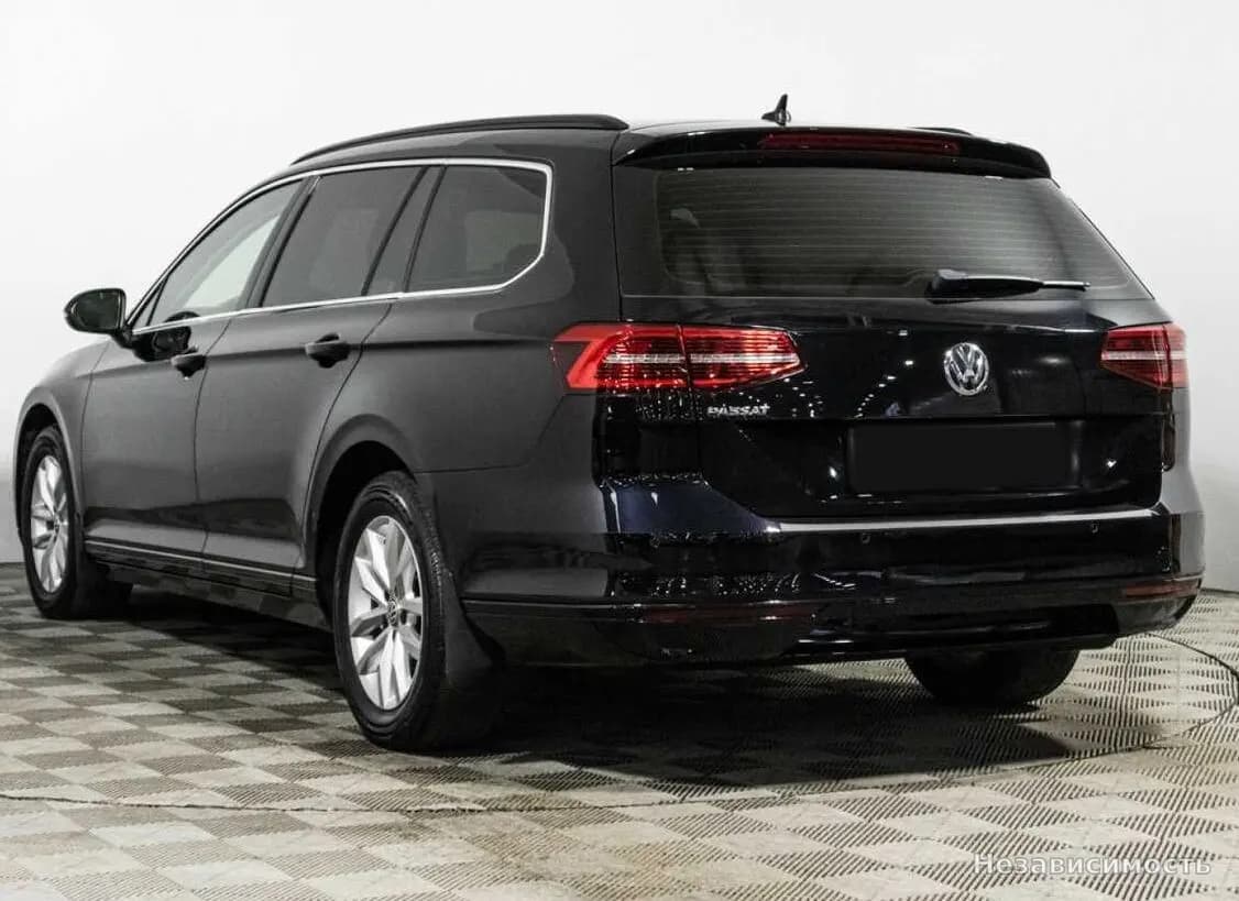 Volkswagen Passat 2018 с пробегом — фото 7