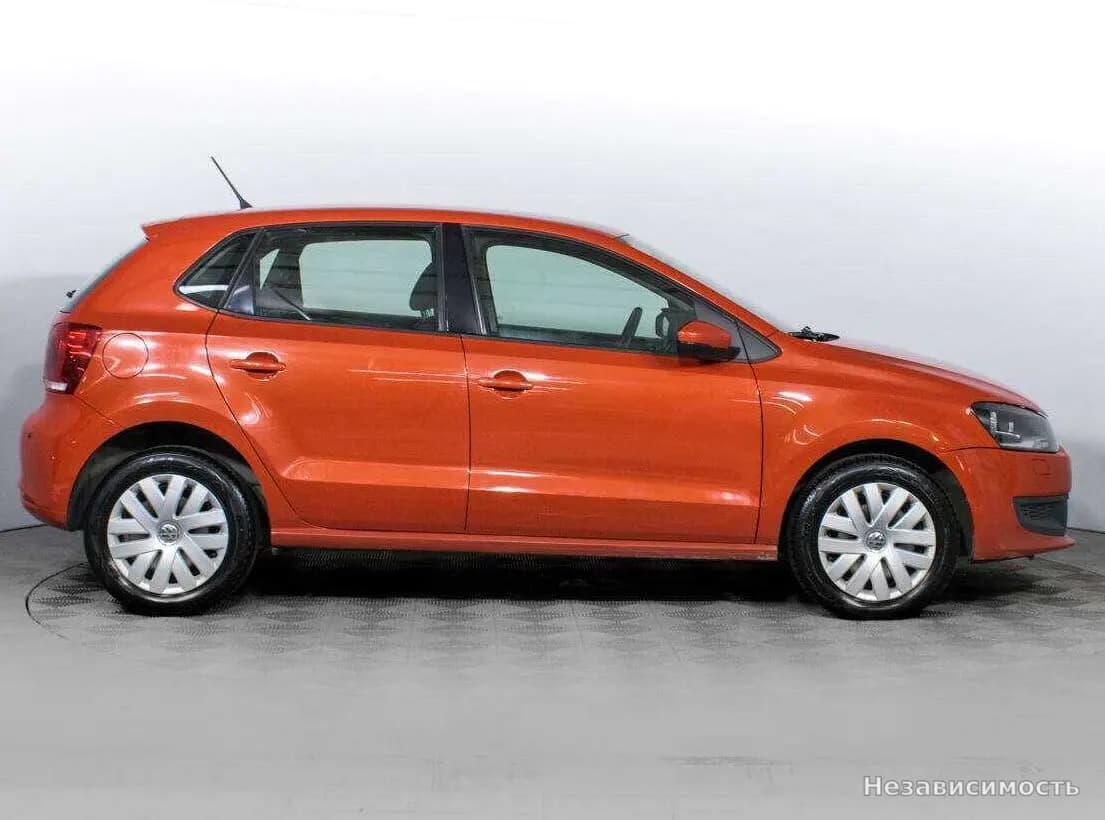 Volkswagen Polo 2012 с пробегом — фото 4