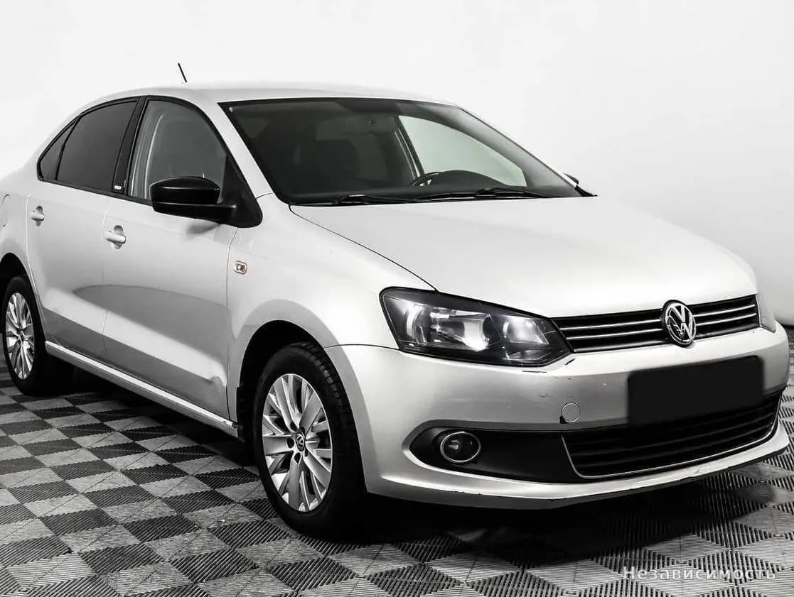 Volkswagen Polo 2014 с пробегом — фото 3
