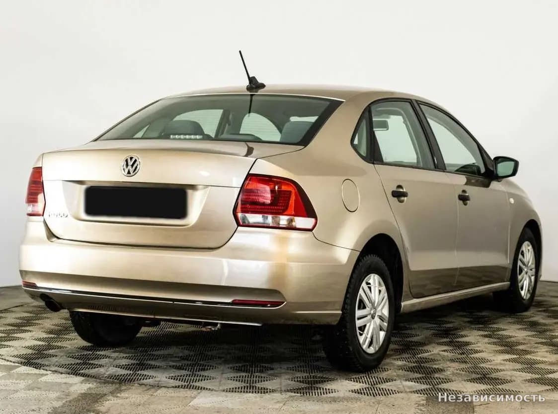 Volkswagen Polo 2017 с пробегом — фото 4