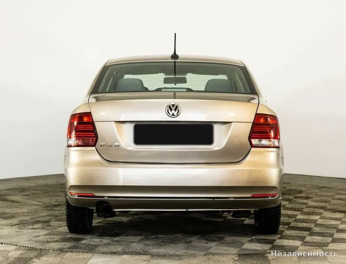 Volkswagen Polo 2017 с пробегом — фото 5