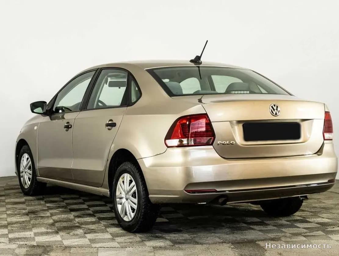 Volkswagen Polo 2017 с пробегом — фото 6