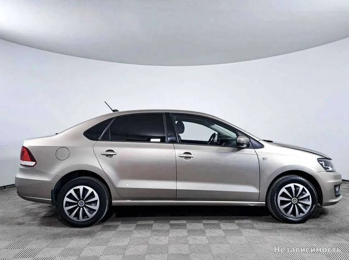 Volkswagen Polo 2018 с пробегом — фото 4