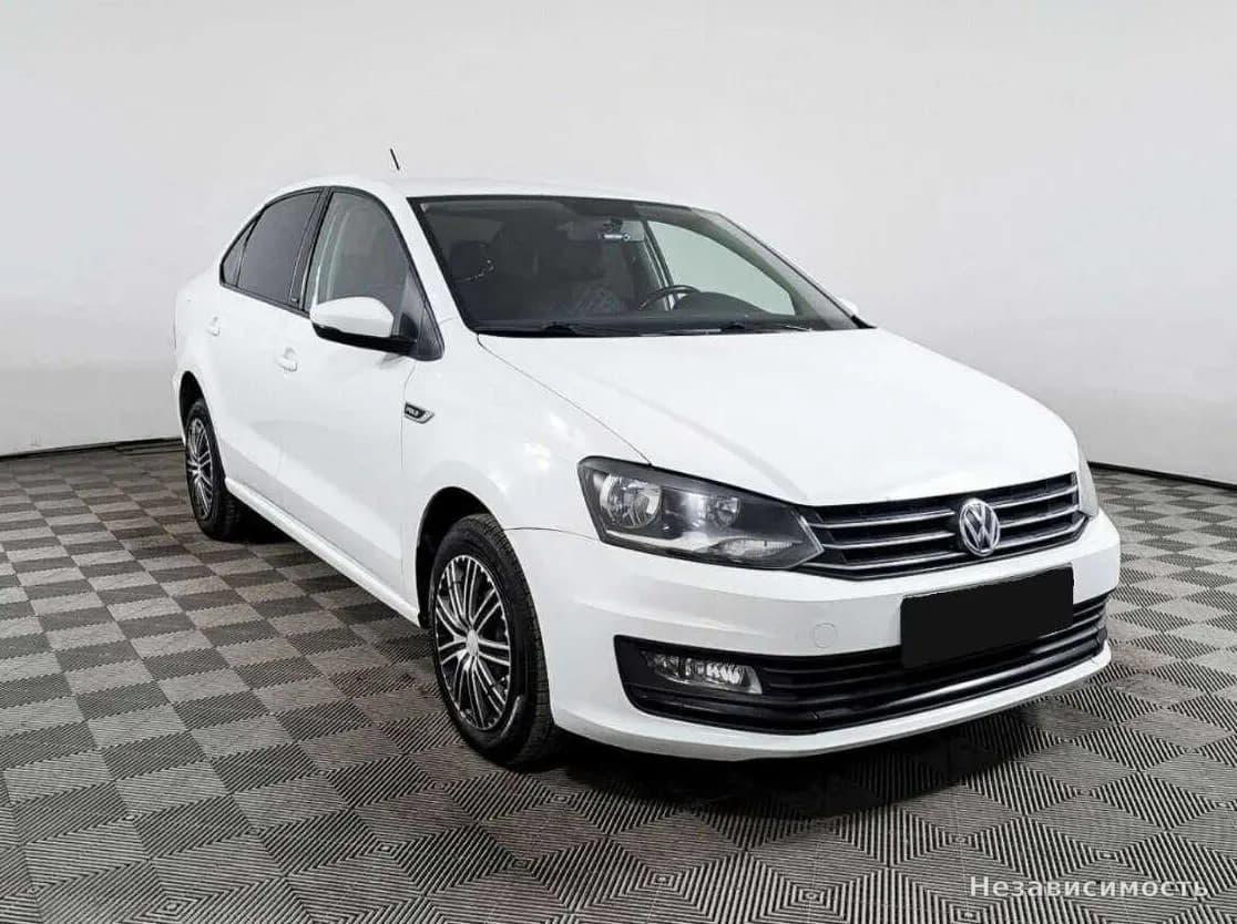 Volkswagen Polo 2016 с пробегом — фото 3