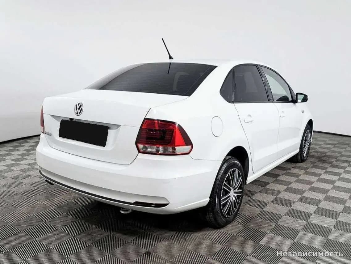 Volkswagen Polo 2016 с пробегом — фото 5