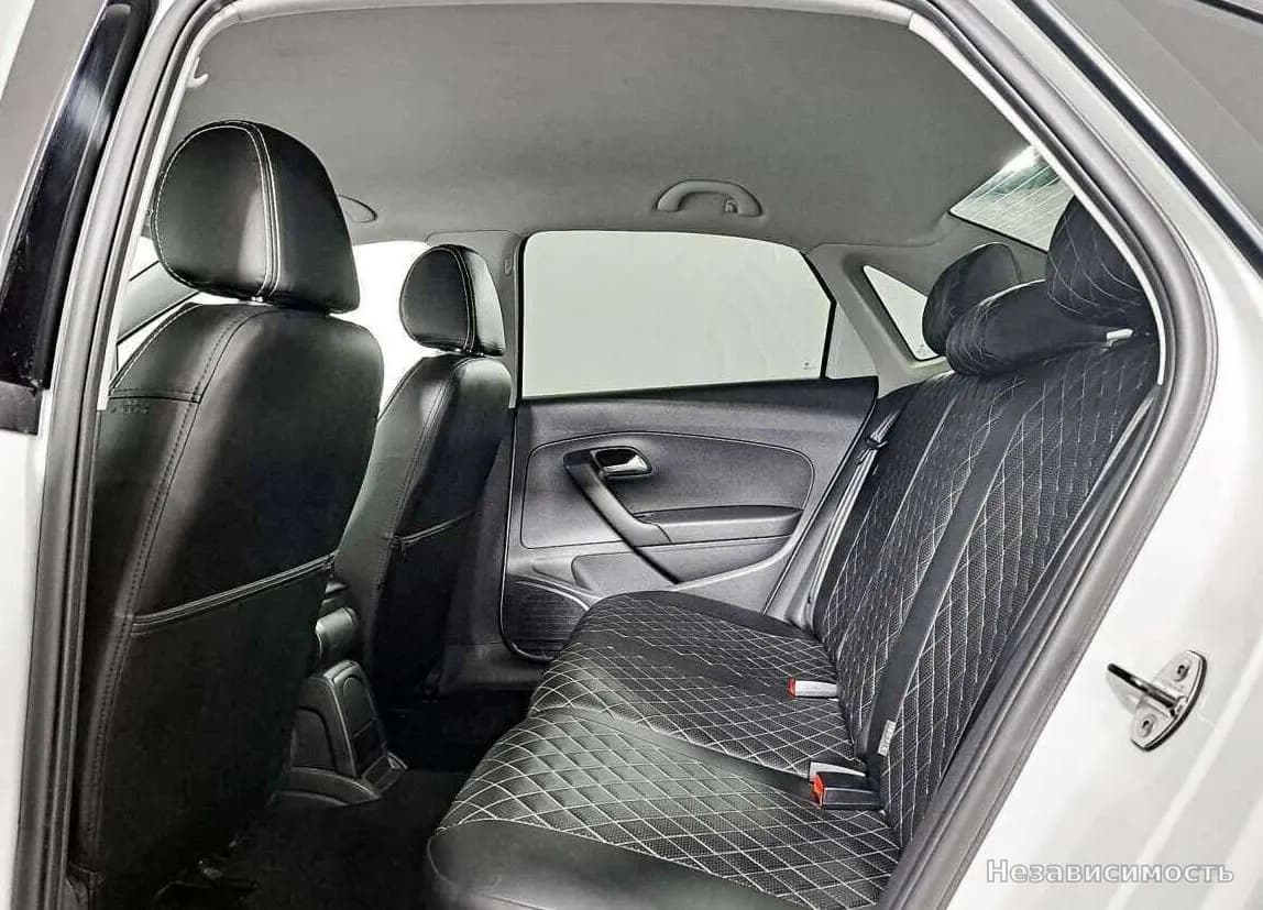 Volkswagen Polo 2016 с пробегом — фото 10