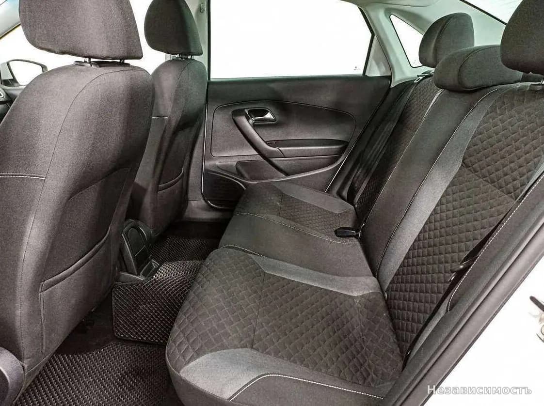 Volkswagen Polo 2018 с пробегом — фото 9