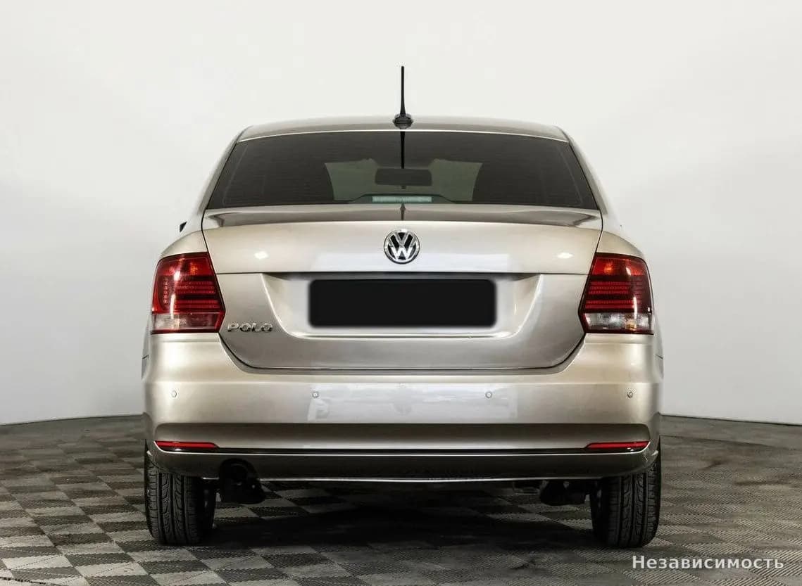 Volkswagen Polo 2017 с пробегом — фото 5