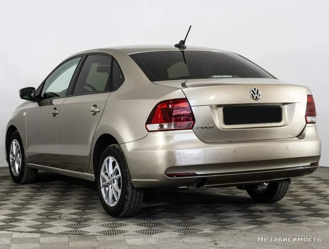 Volkswagen Polo 2017 с пробегом — фото 6