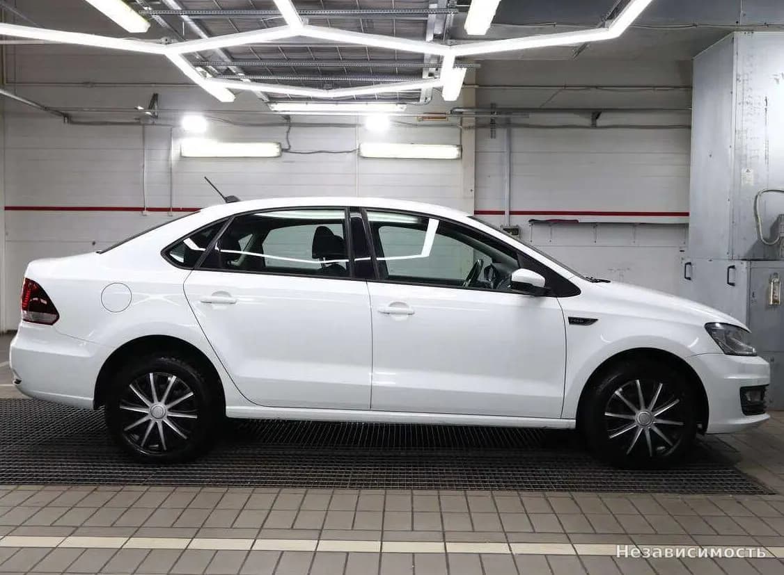 Volkswagen Polo 2019 с пробегом — фото 3