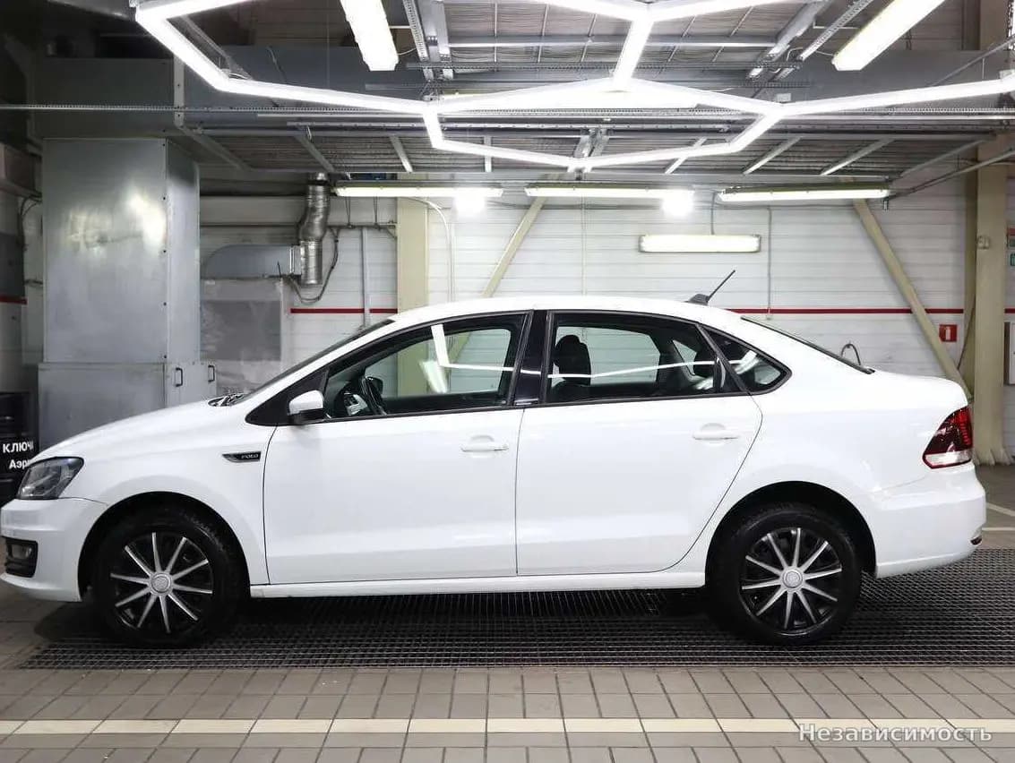 Volkswagen Polo 2019 с пробегом — фото 6