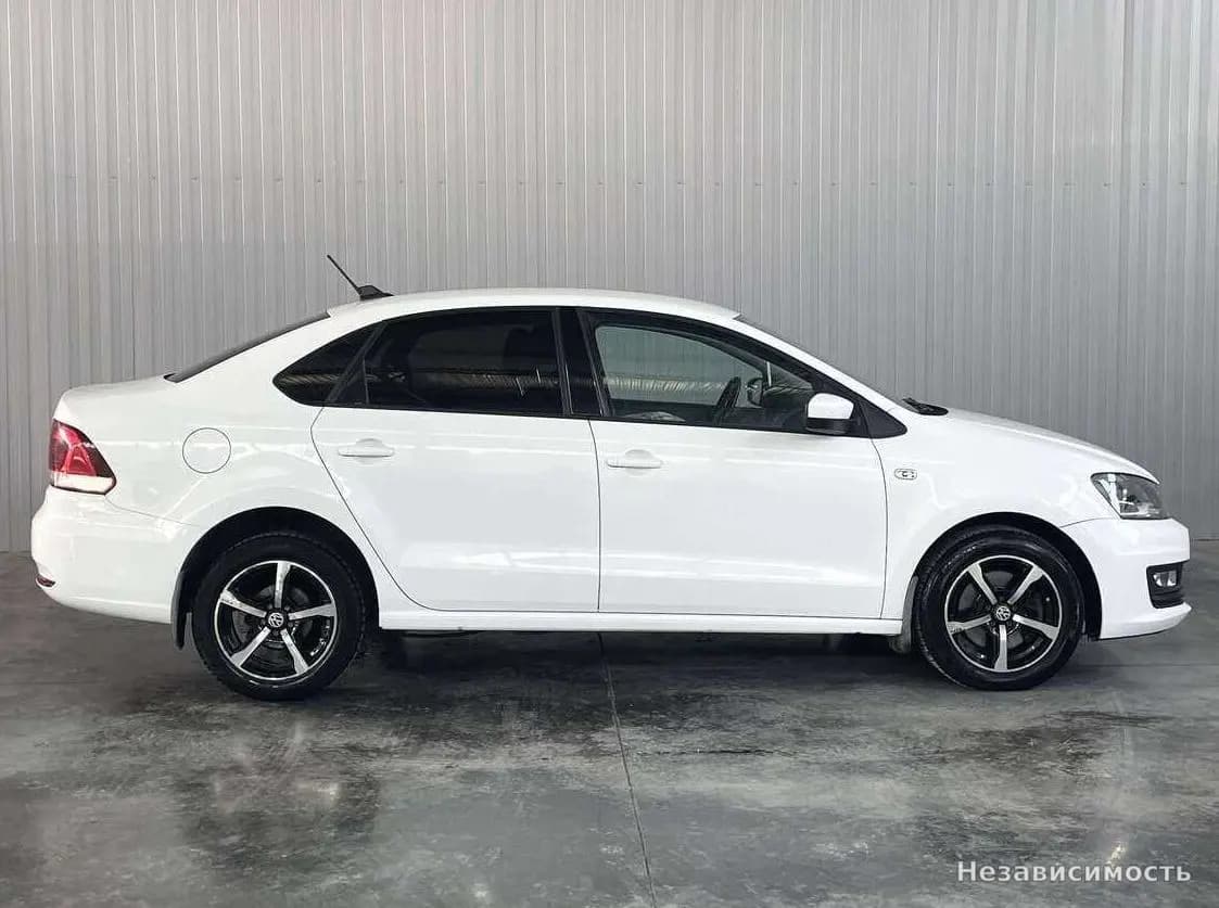 Volkswagen Polo 2018 с пробегом — фото 4