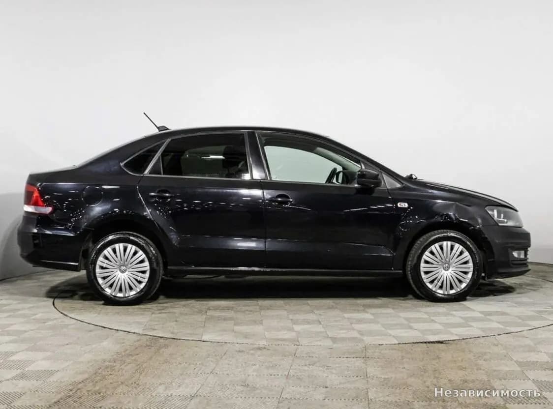 Volkswagen Polo 2017 с пробегом — фото 4