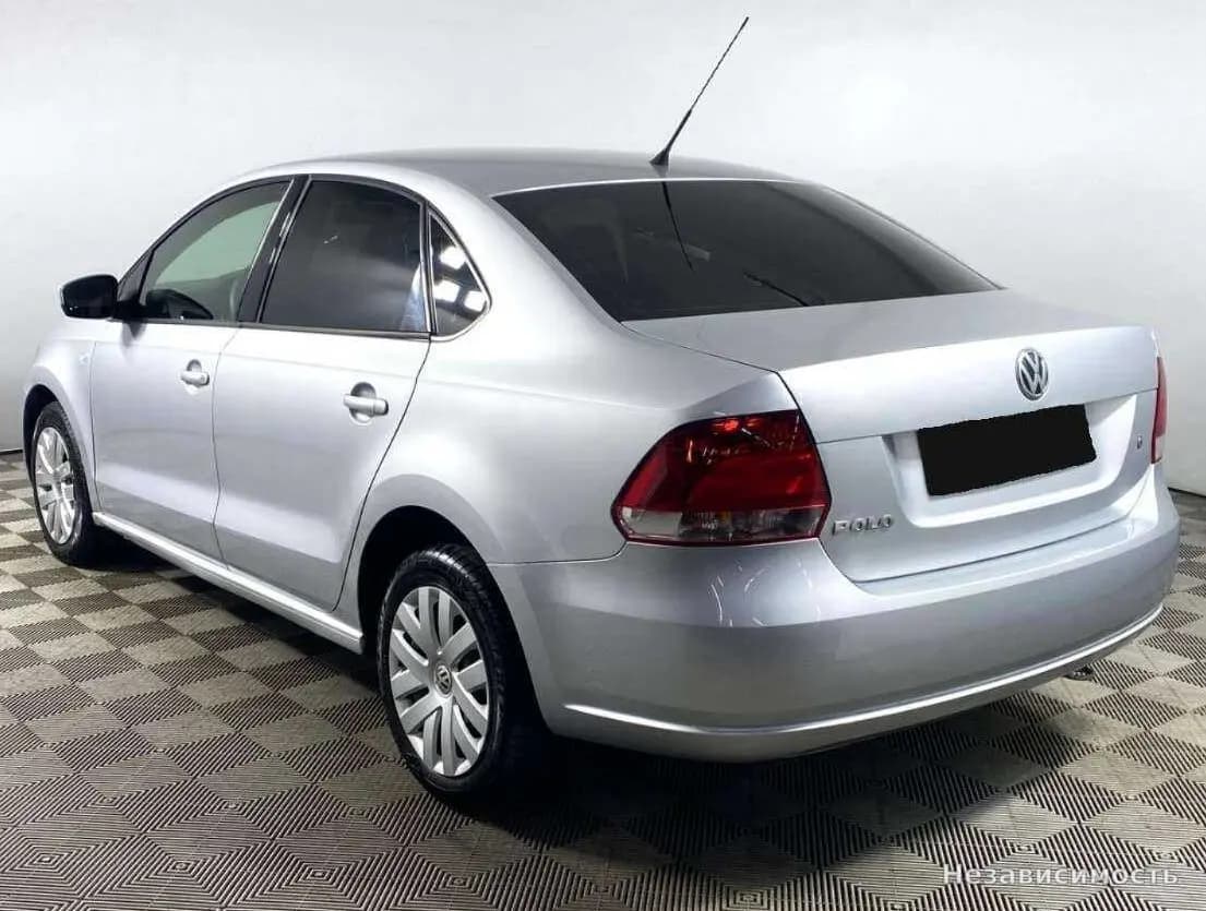 Volkswagen Polo 2012 с пробегом — фото 6