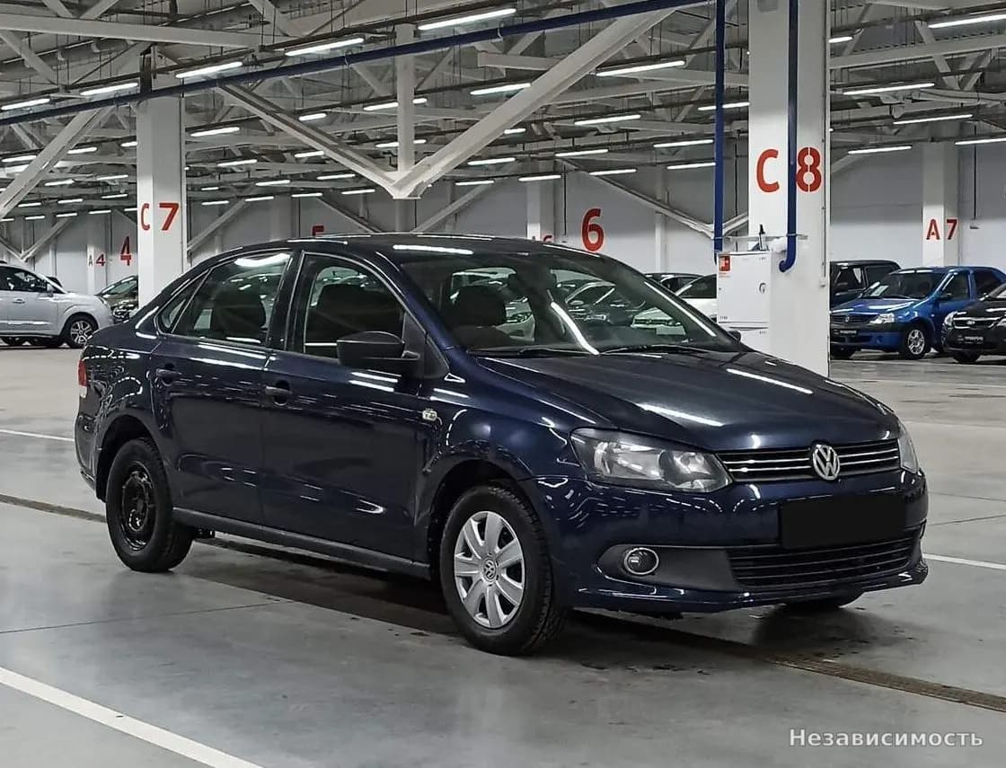 Volkswagen Polo 2015 с пробегом — фото 3