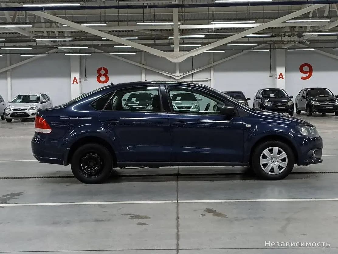 Volkswagen Polo 2015 с пробегом — фото 4