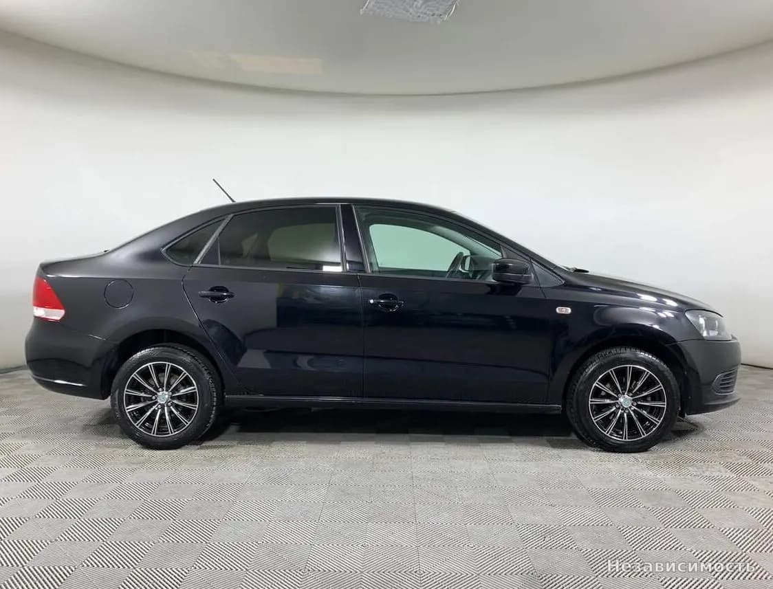 Volkswagen Polo 2014 с пробегом — фото 4