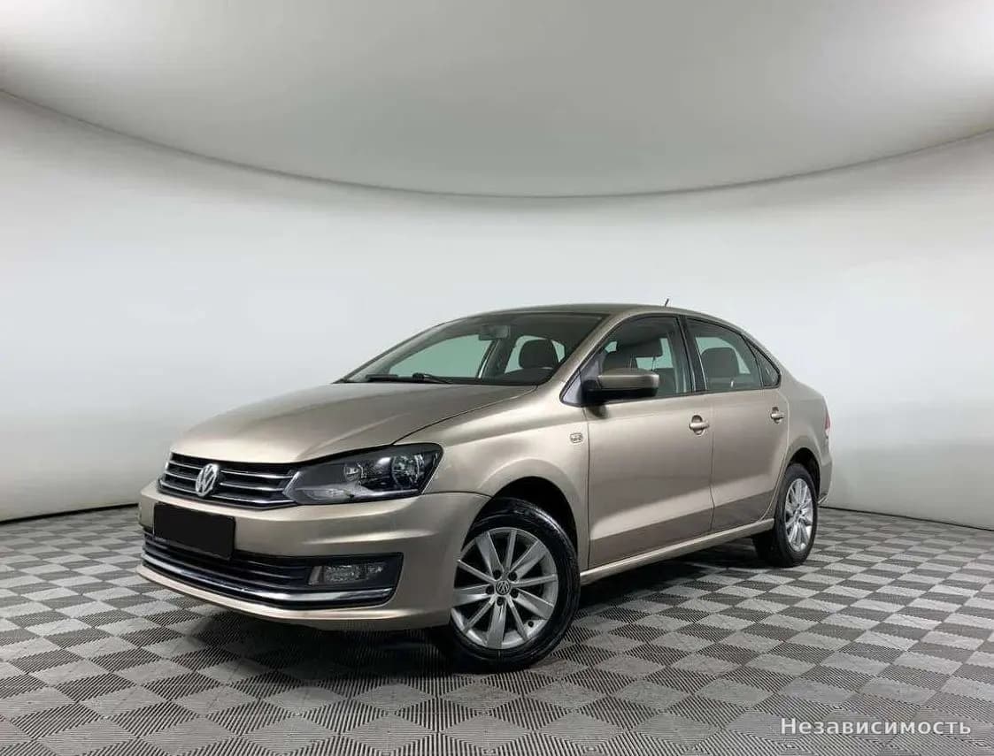Volkswagen Polo 2015 с пробегом — фото 1