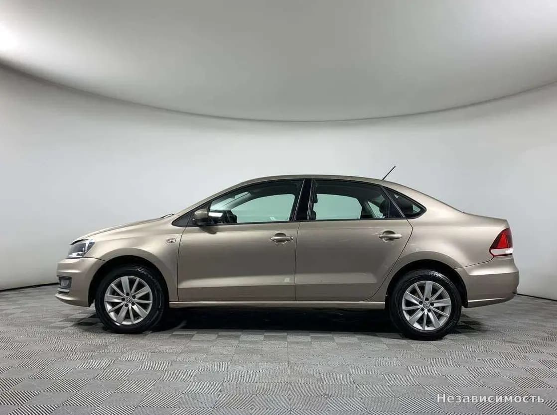 Volkswagen Polo 2015 с пробегом — фото 8