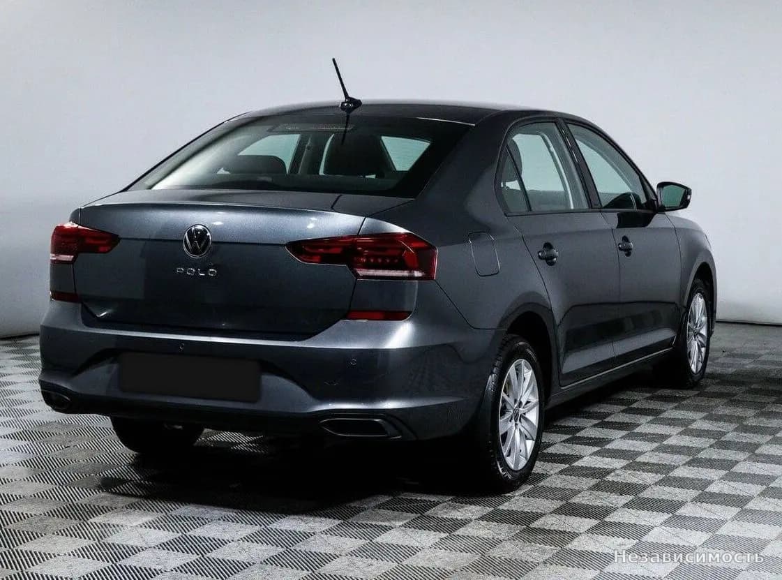 Volkswagen Polo 2022 с пробегом — фото 4