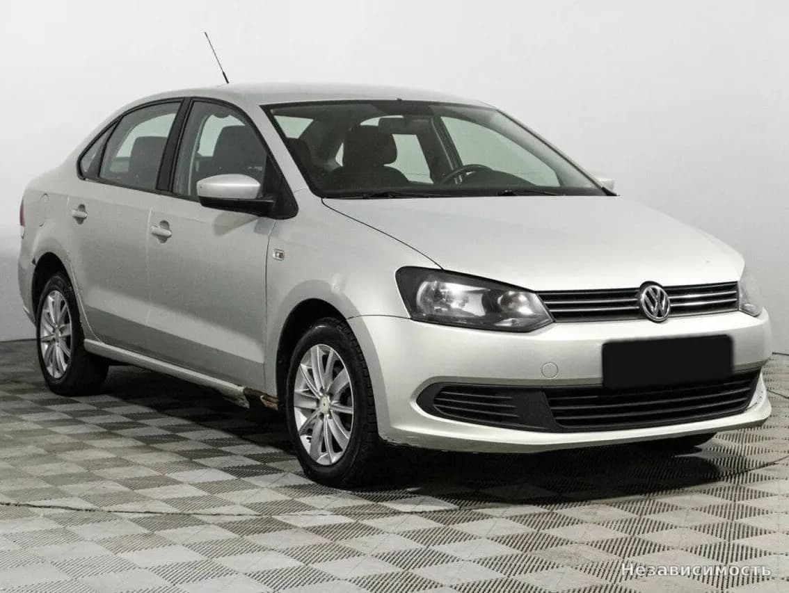 Volkswagen Polo 2012 с пробегом — фото 3