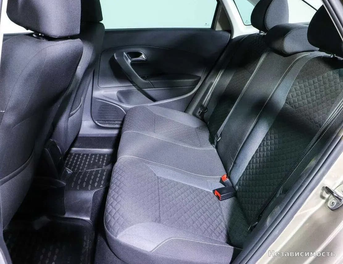 Volkswagen Polo 2019 с пробегом — фото 10