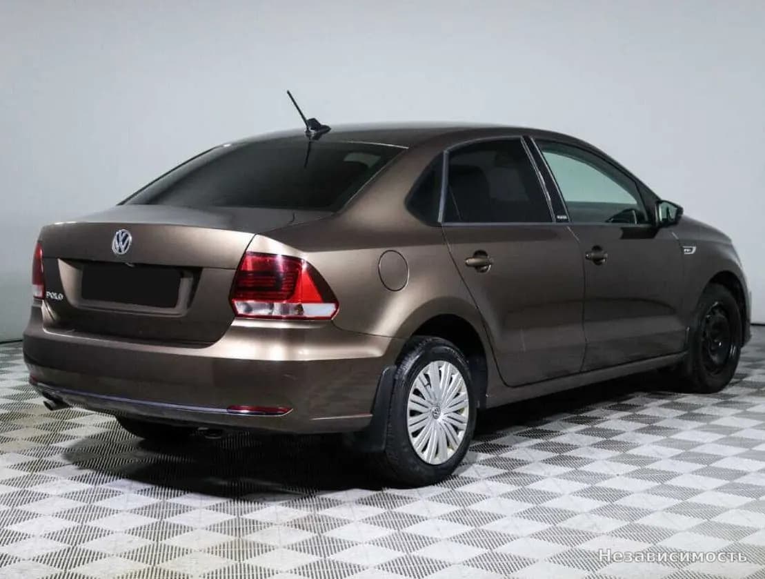 Volkswagen Polo 2017 с пробегом — фото 5