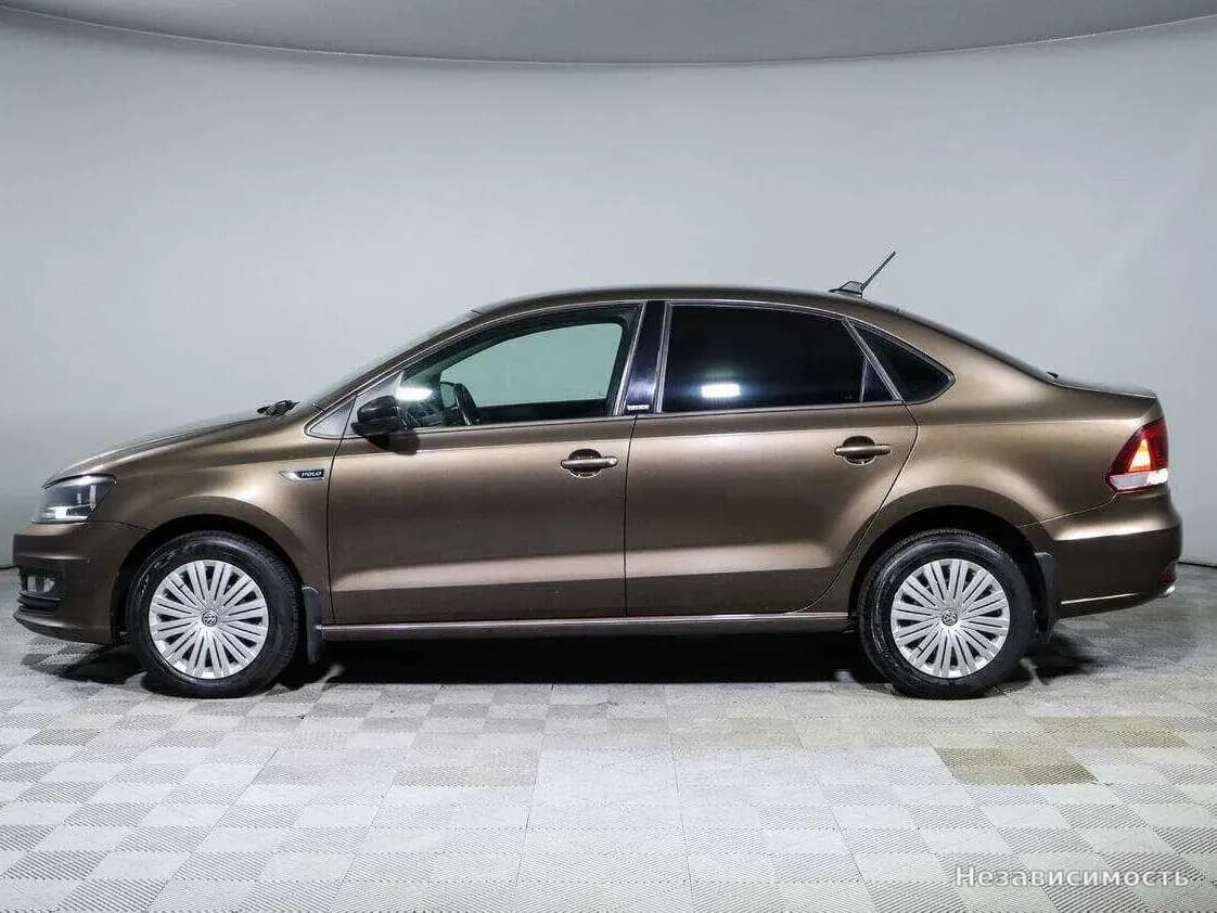 Volkswagen Polo 2017 с пробегом — фото 8