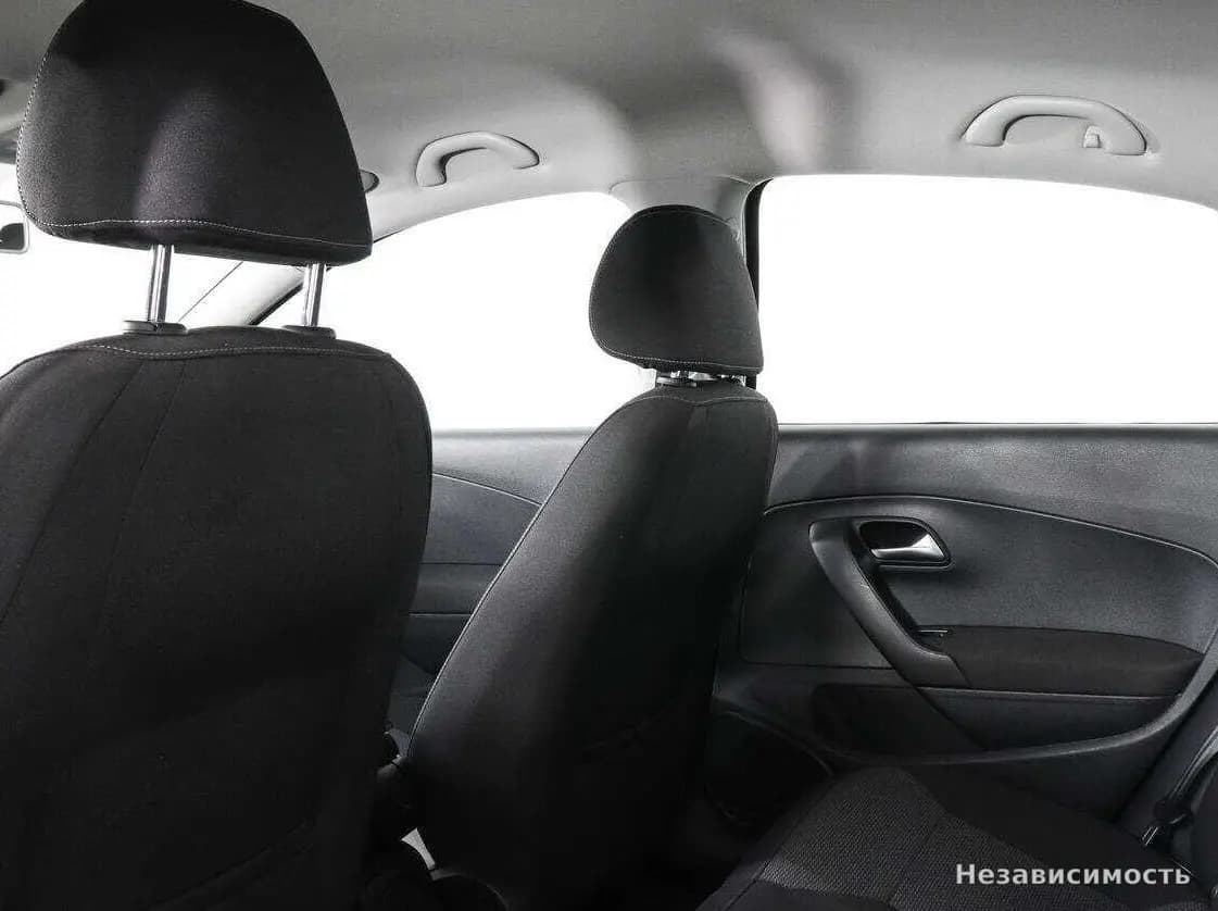 Volkswagen Polo 2017 с пробегом — фото 10