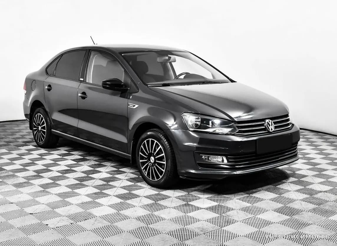 Volkswagen Polo 2017 с пробегом — фото 3
