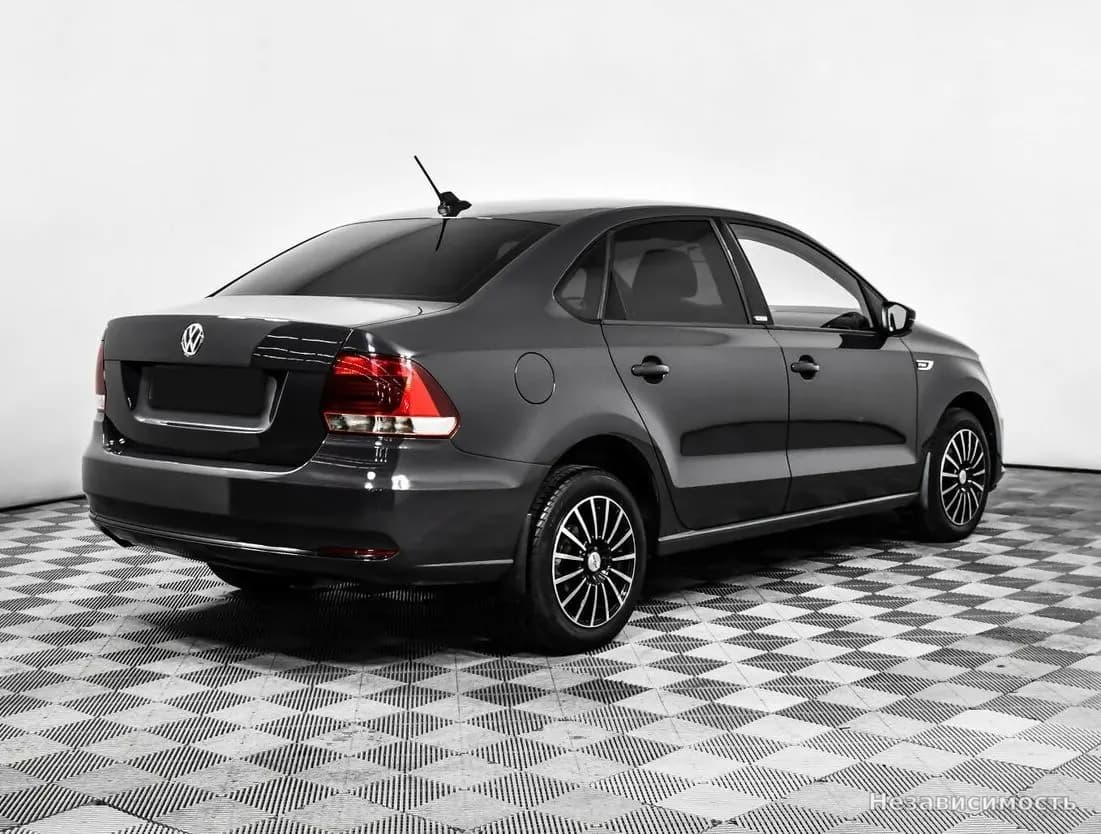 Volkswagen Polo 2017 с пробегом — фото 5