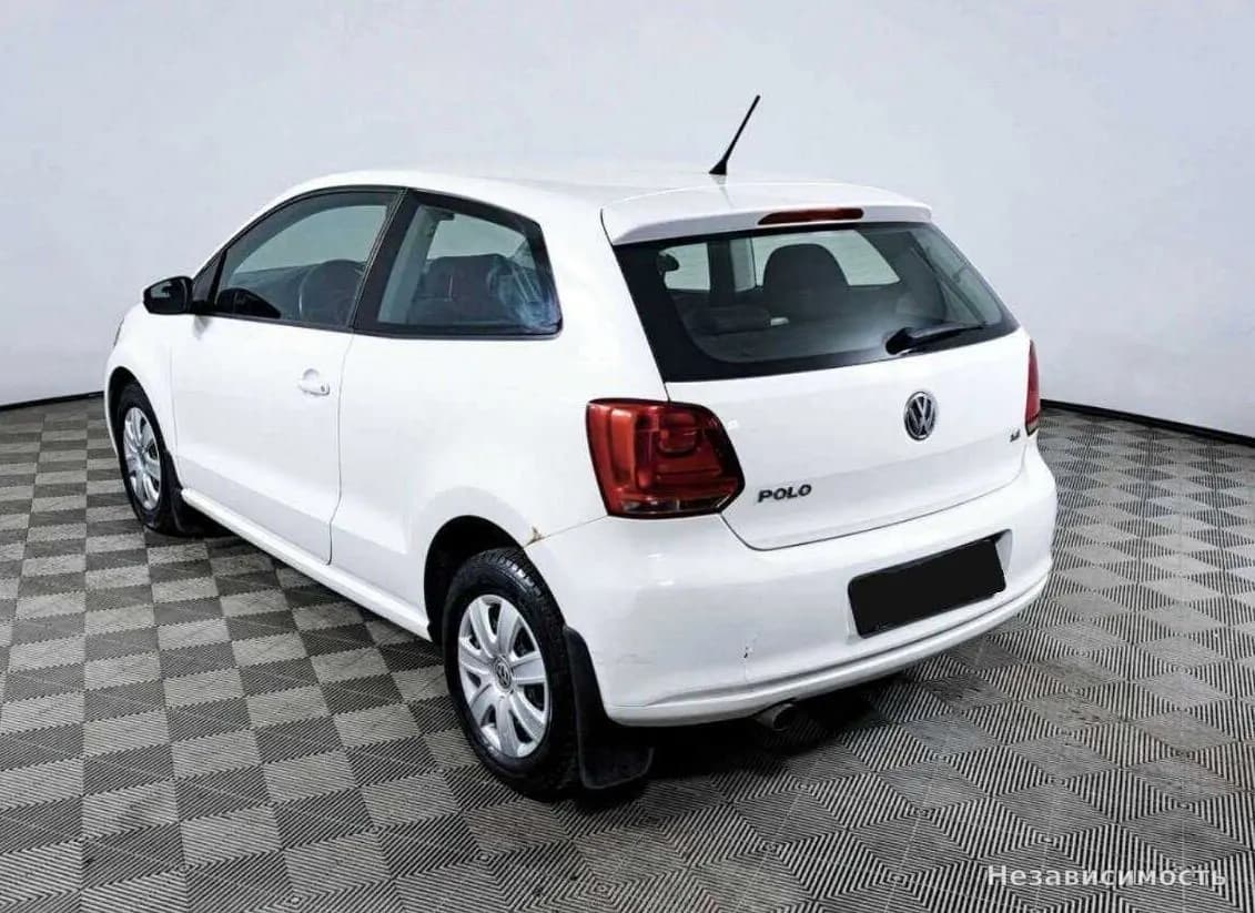 Volkswagen Polo 2012 с пробегом — фото 7