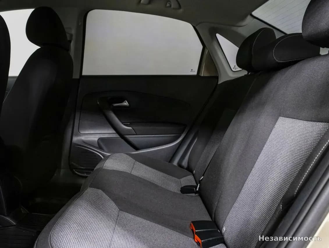 Volkswagen Polo 2018 с пробегом — фото 8