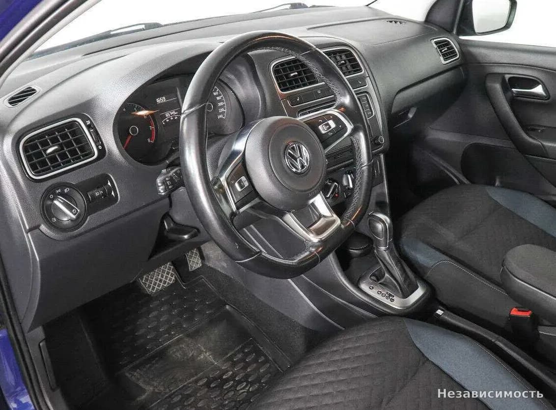 Volkswagen Polo 2019 с пробегом — фото 9