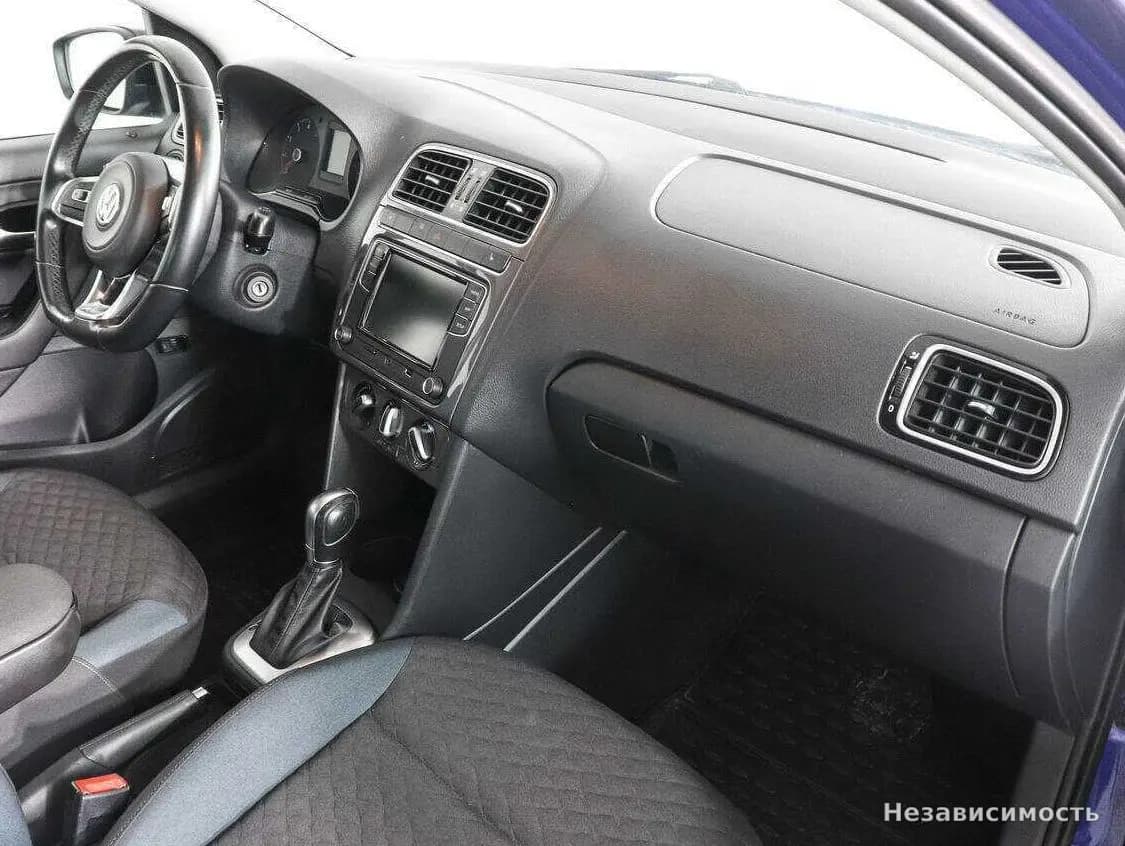 Volkswagen Polo 2019 с пробегом — фото 10
