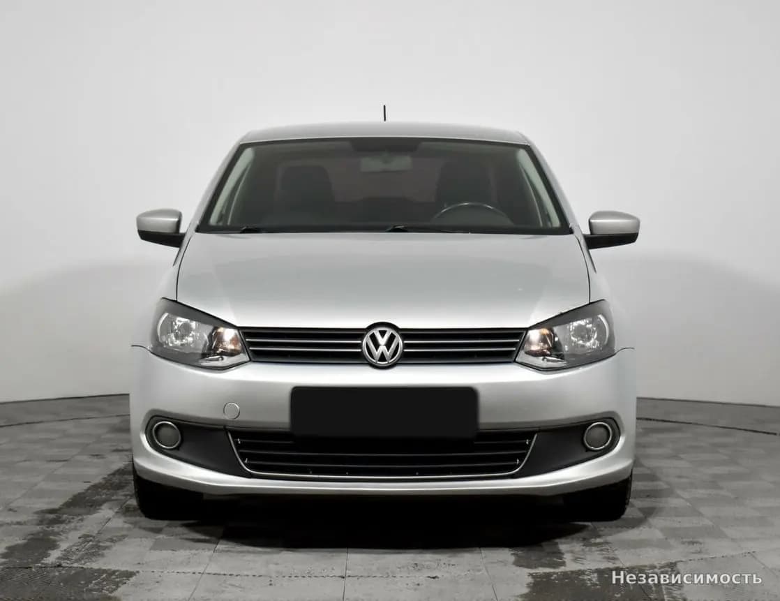 Volkswagen Polo 2015 с пробегом — фото 2