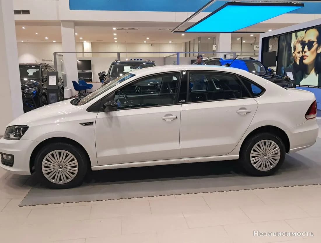 Volkswagen Polo 2017 с пробегом — фото 8