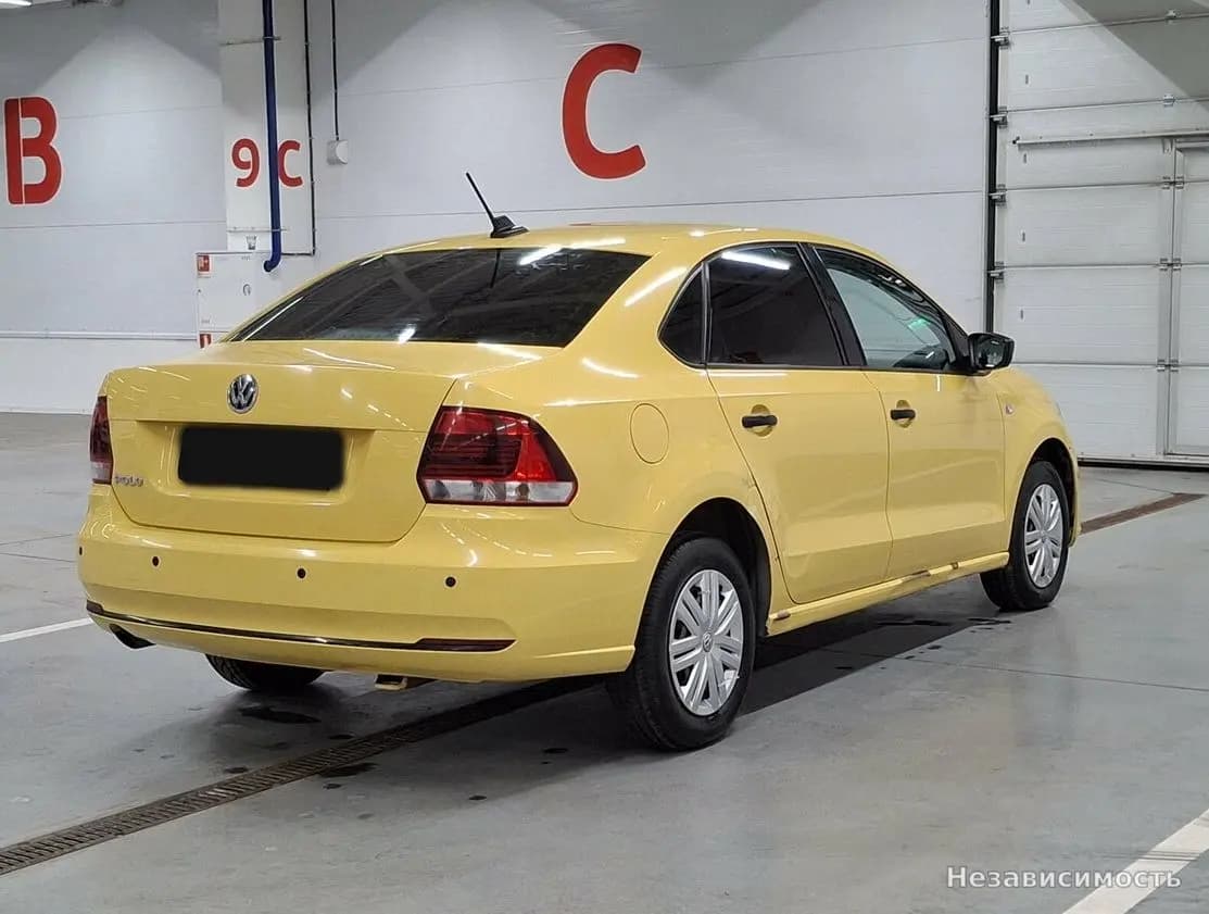 Volkswagen Polo 2017 с пробегом — фото 5