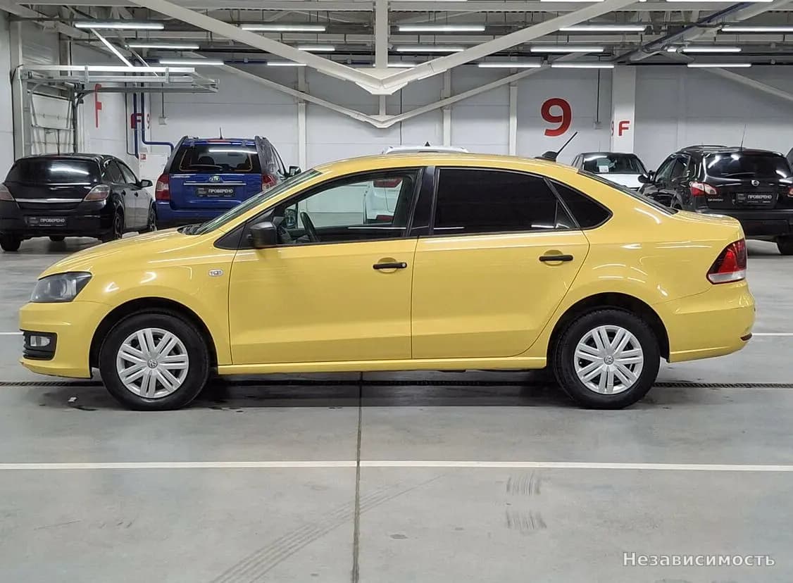Volkswagen Polo 2017 с пробегом — фото 8