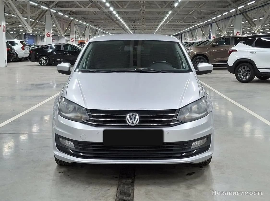 Volkswagen Polo 2015 с пробегом — фото 2