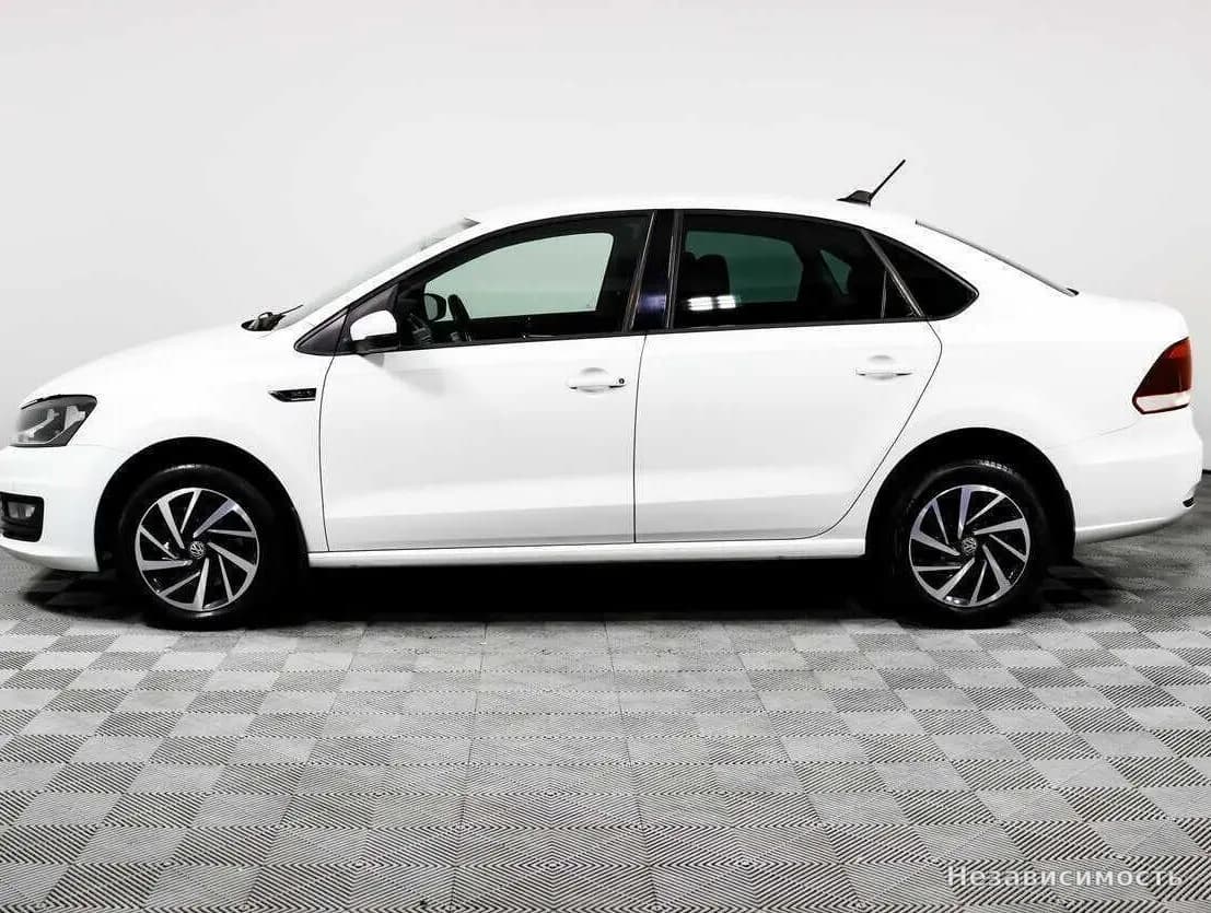 Volkswagen Polo 2019 с пробегом — фото 8