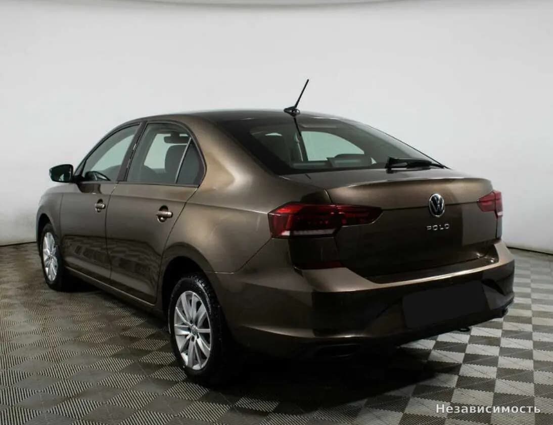 Volkswagen Polo 2022 с пробегом — фото 7